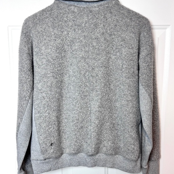 Lululemon Stand Out Sherpa 1/2 Zip Heathered Gray. Size 6 EUC - Picture 7 of 8